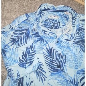 Tommy‎ Bahama Silk/Coolmax Polyester Button Up XL Hawaiian/Floral Camp Shirt
